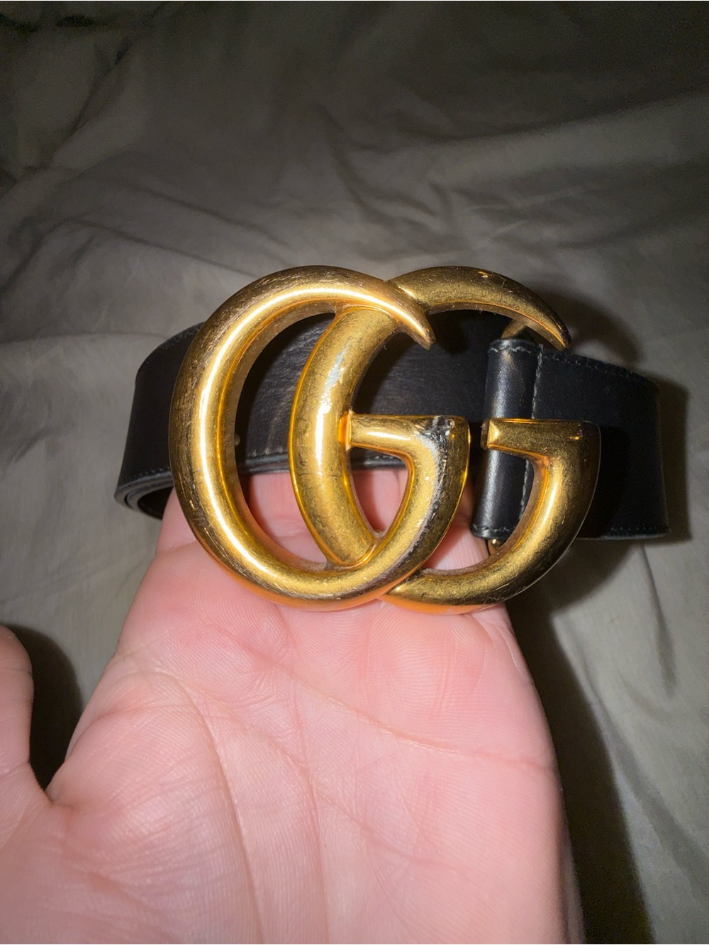 Gucci Black Leather Belt with Gold Double G Buckle - Picture 3 of 6